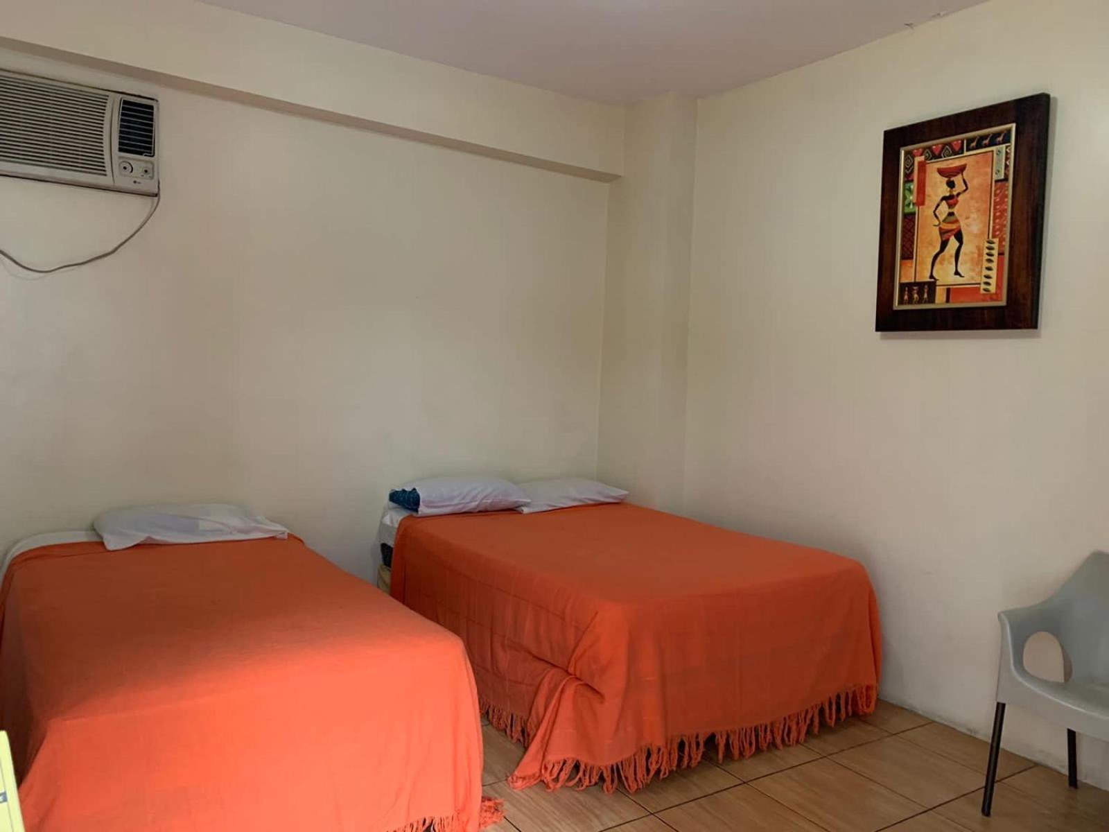 Hostal Las Velas Hotell Manta Exteriör bild