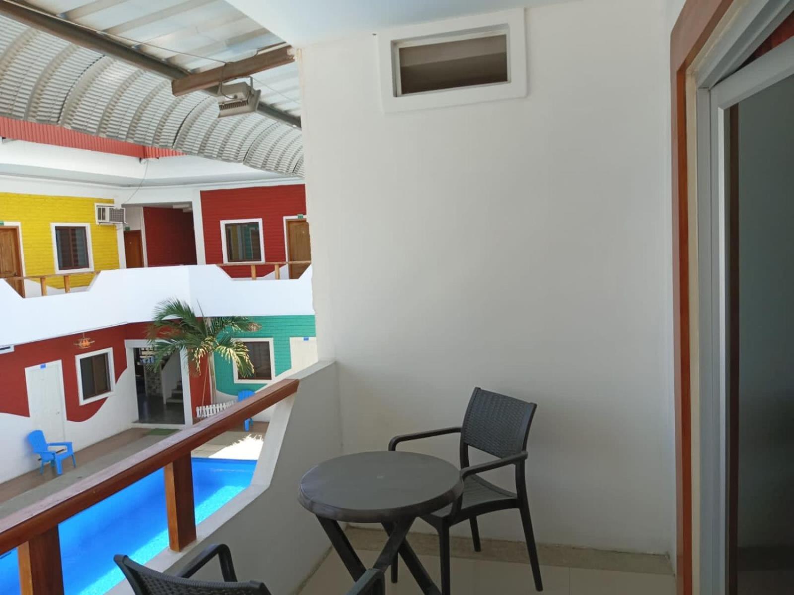 Hostal Las Velas Hotell Manta Exteriör bild