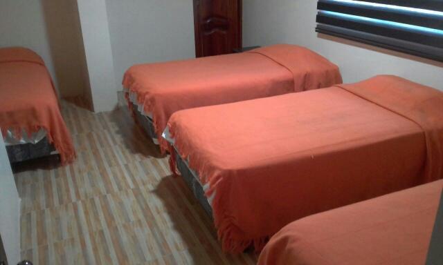 Hostal Las Velas Hotell Manta Exteriör bild