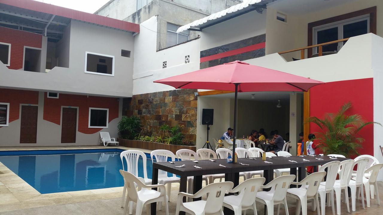 Hostal Las Velas Hotell Manta Exteriör bild